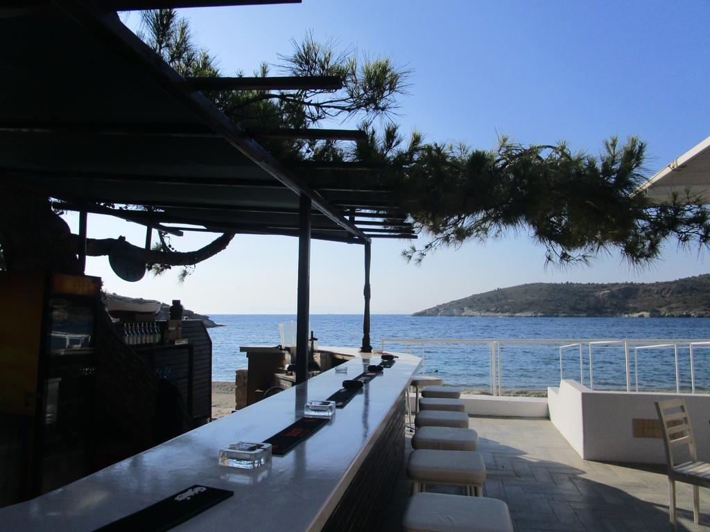 Club Mackerel Holiday Village Foça Exterior foto